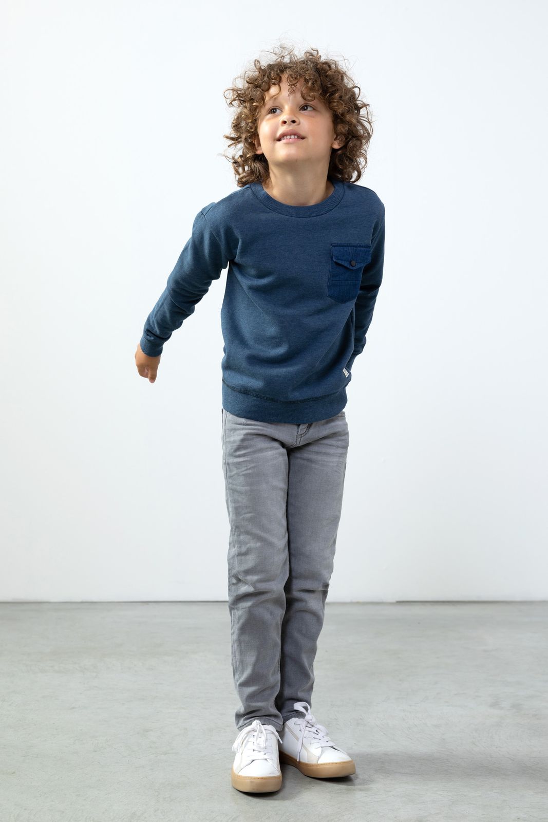 Grijze jog jeans