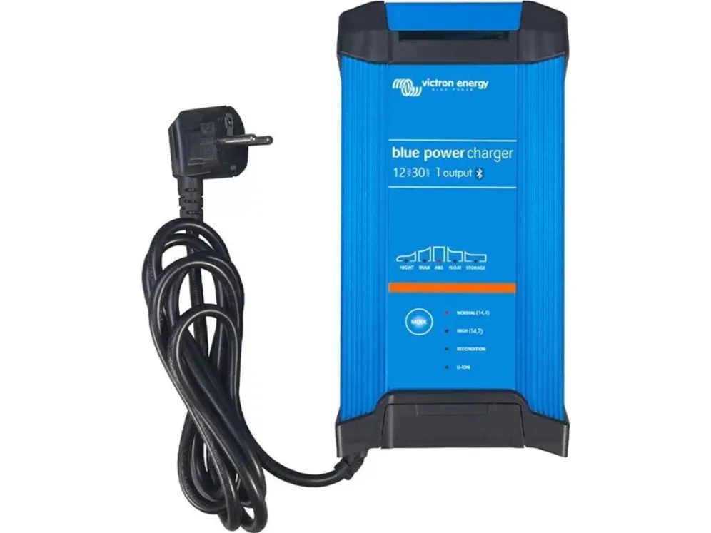 Victron Energy Blue Smart IP22 Charger 12/30 - Batterioplader - AC 180-265 V - Bluetooth - output-stikforbindelser: 1 - blå, RAL 5012