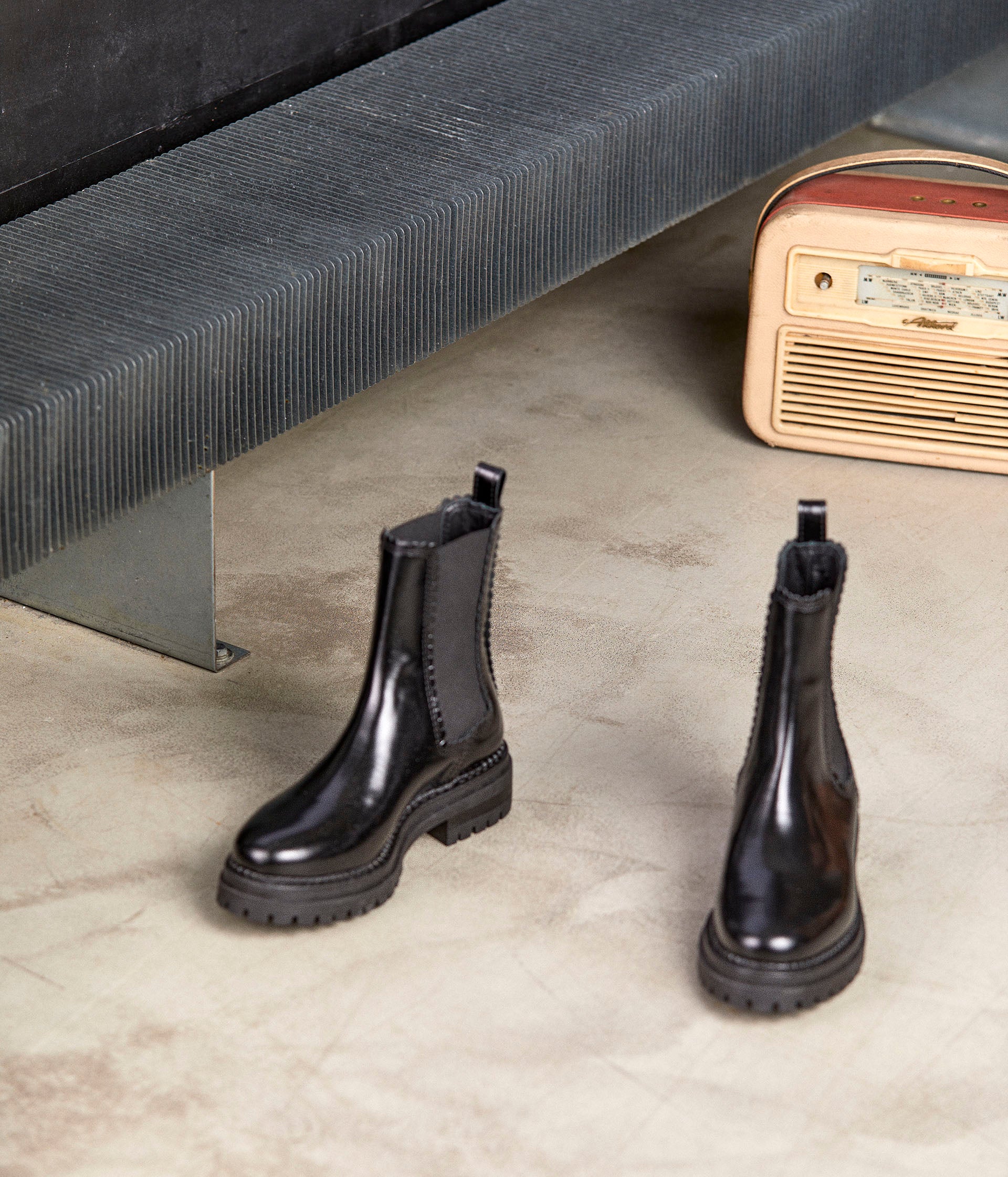 Boots noir verni Harmonie