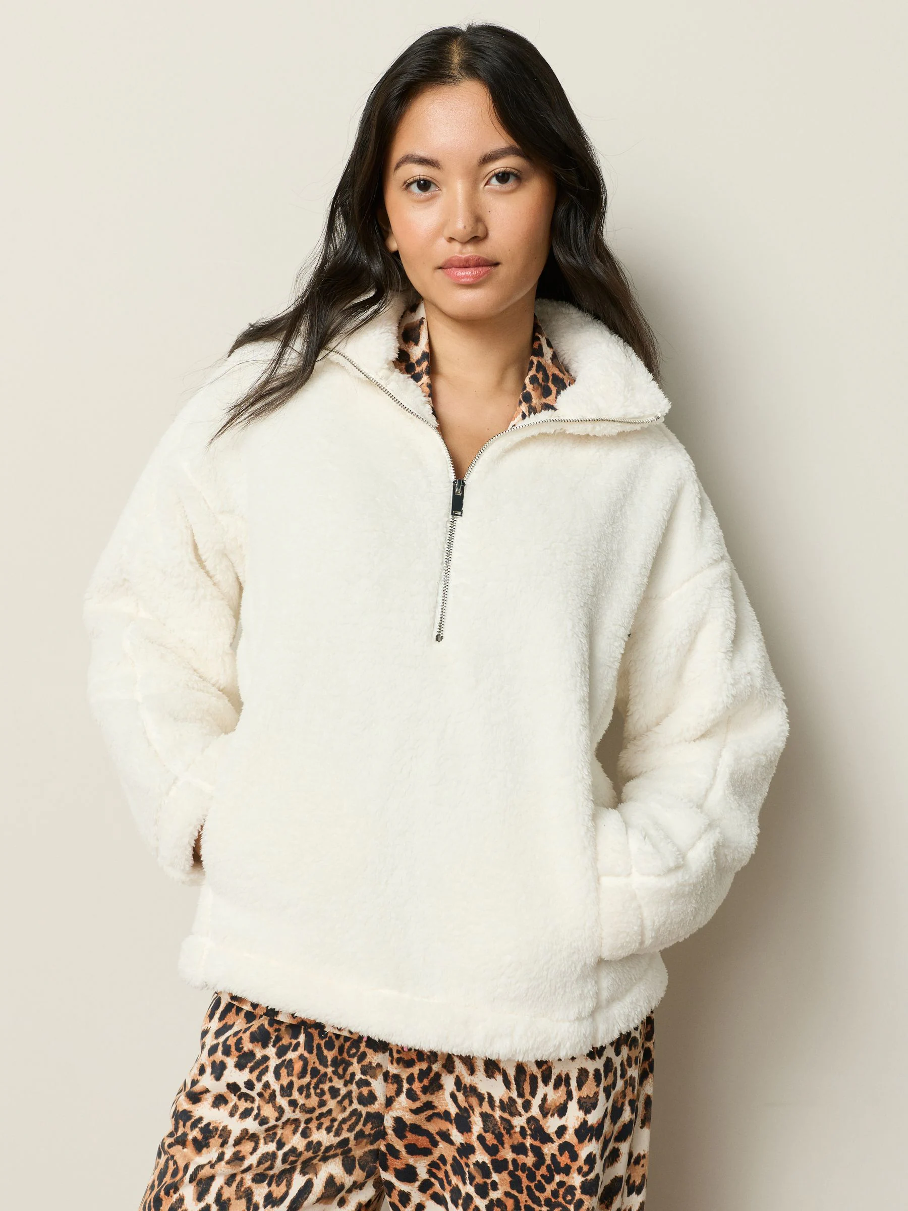 Crème - Borg fleece met korte rits
