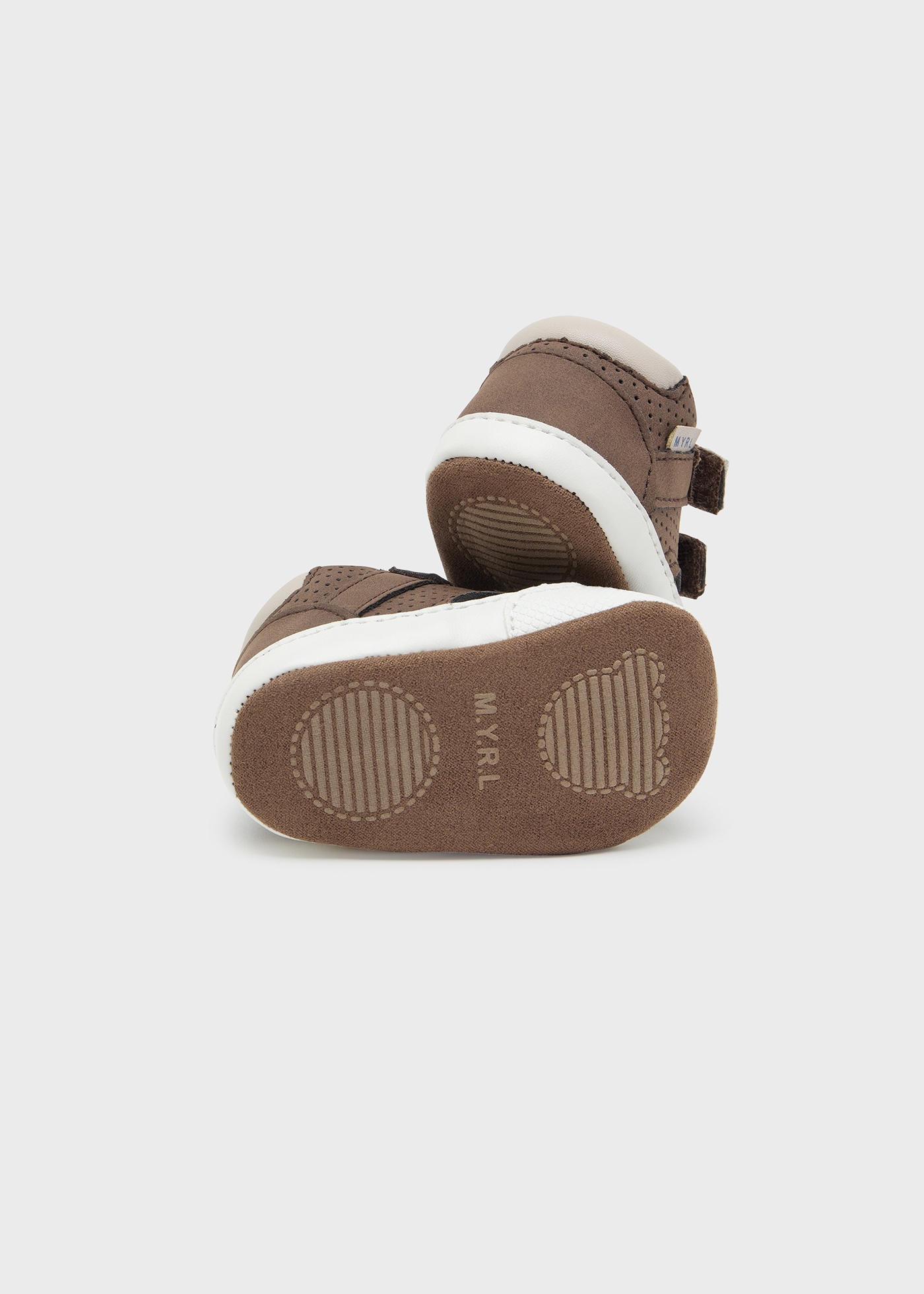 Botas esportivas de cano curto para recém-nascidos