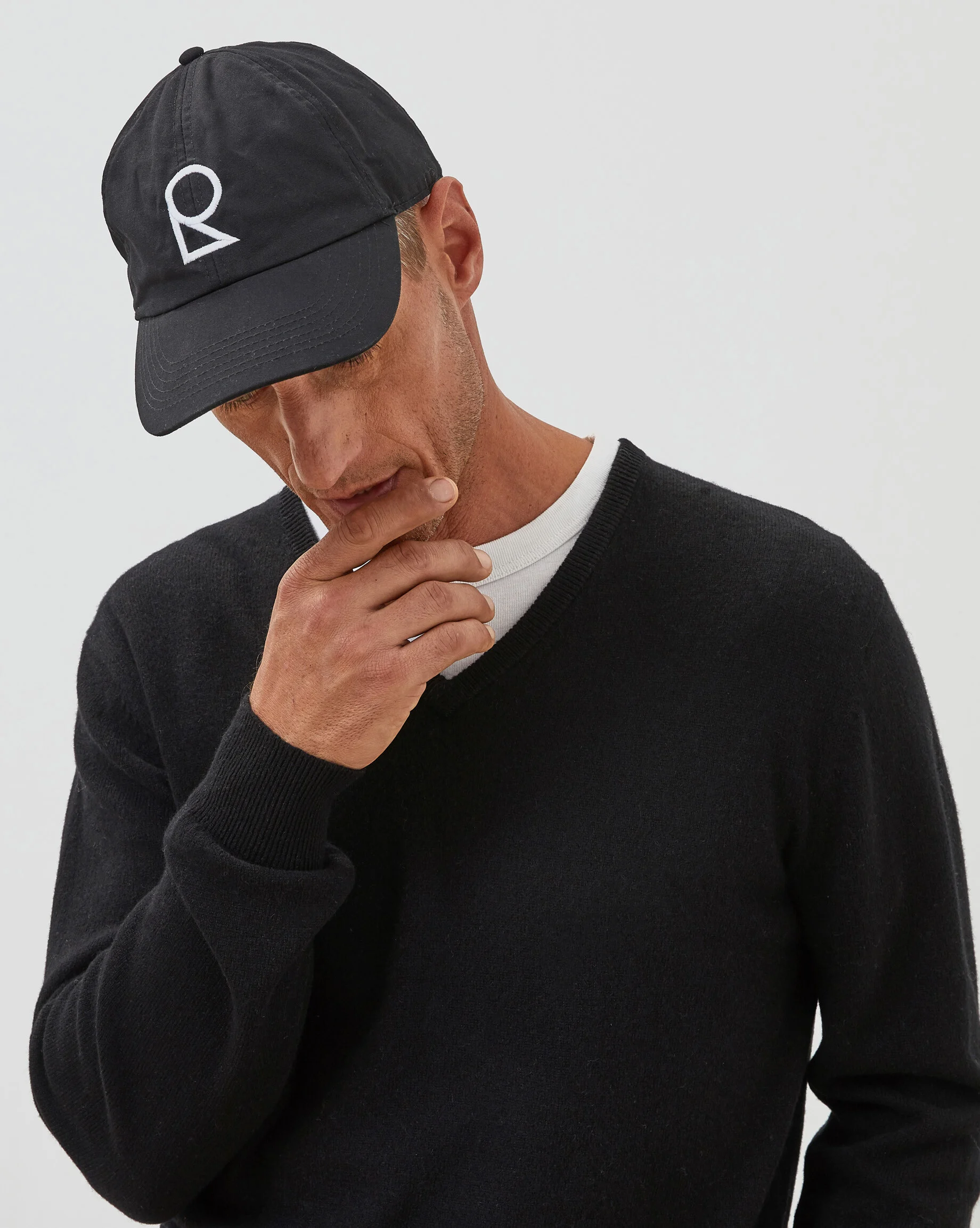 Pull homme col v en cachemire 2 fils | Noir