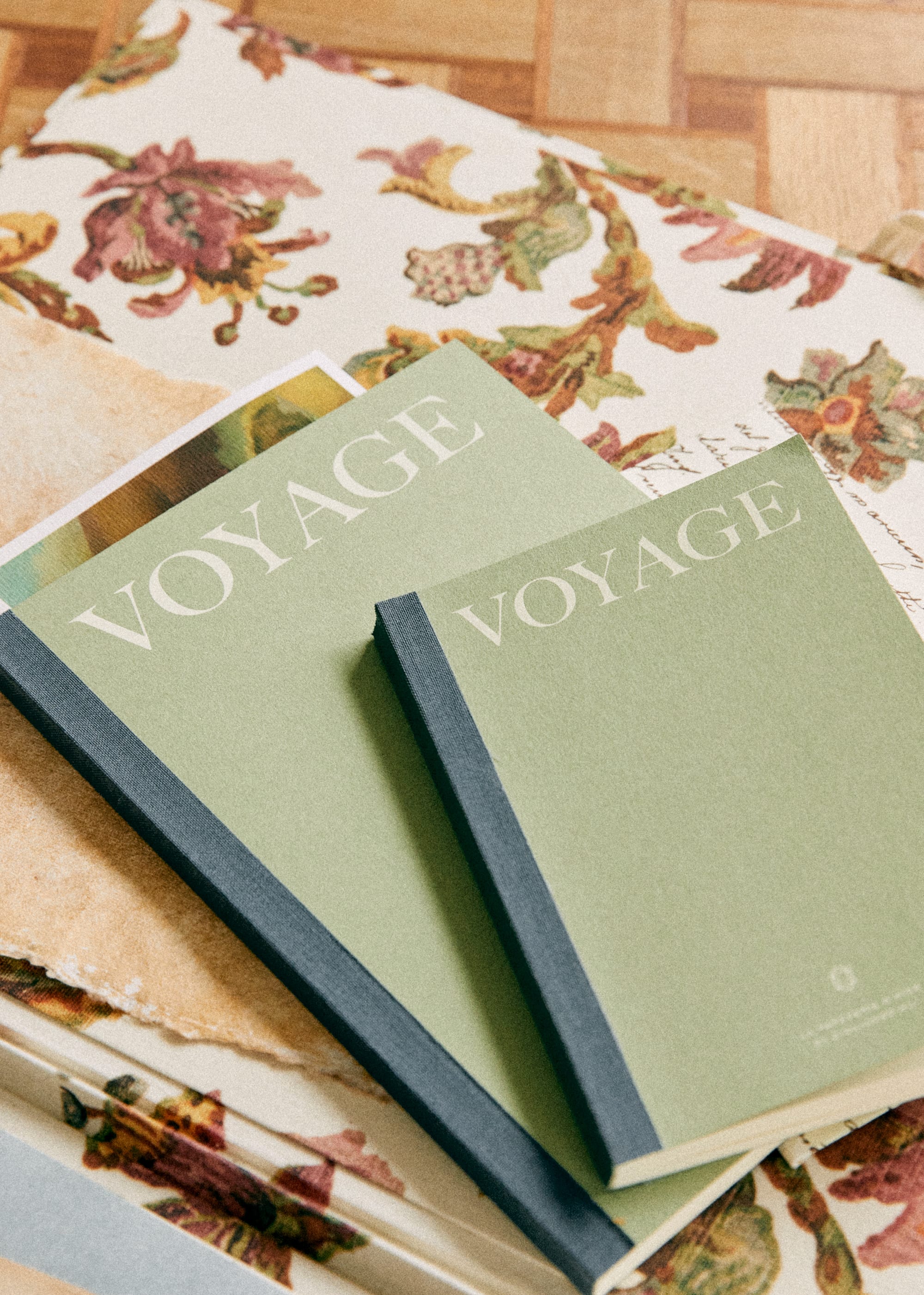 Carnet A6 - Voyage - LES COMPOSANTES/SENTEURS & PAPETERIE 5906800