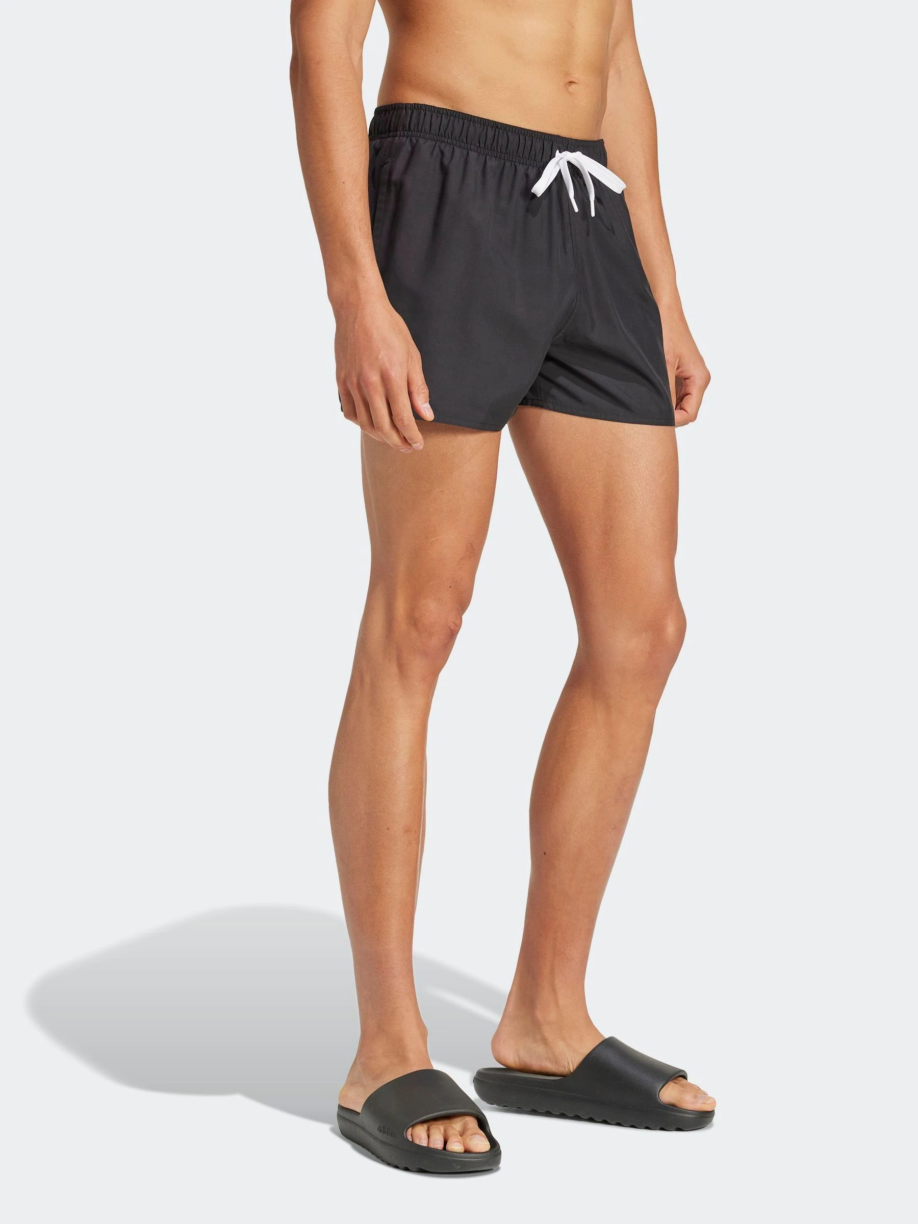 Zwart - adidas Essentials Logo CLX shorts