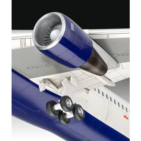 Revell Boeing 767-300ER British Airways Chelsea Rose
