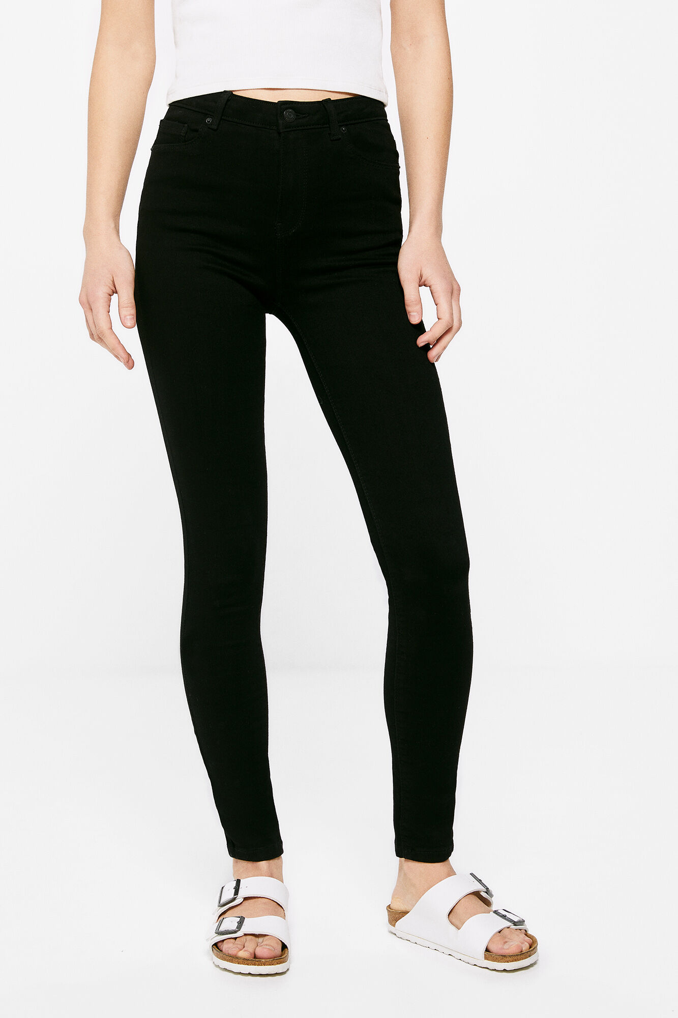 Calça jeans jegging com lavagem sustentável - preta