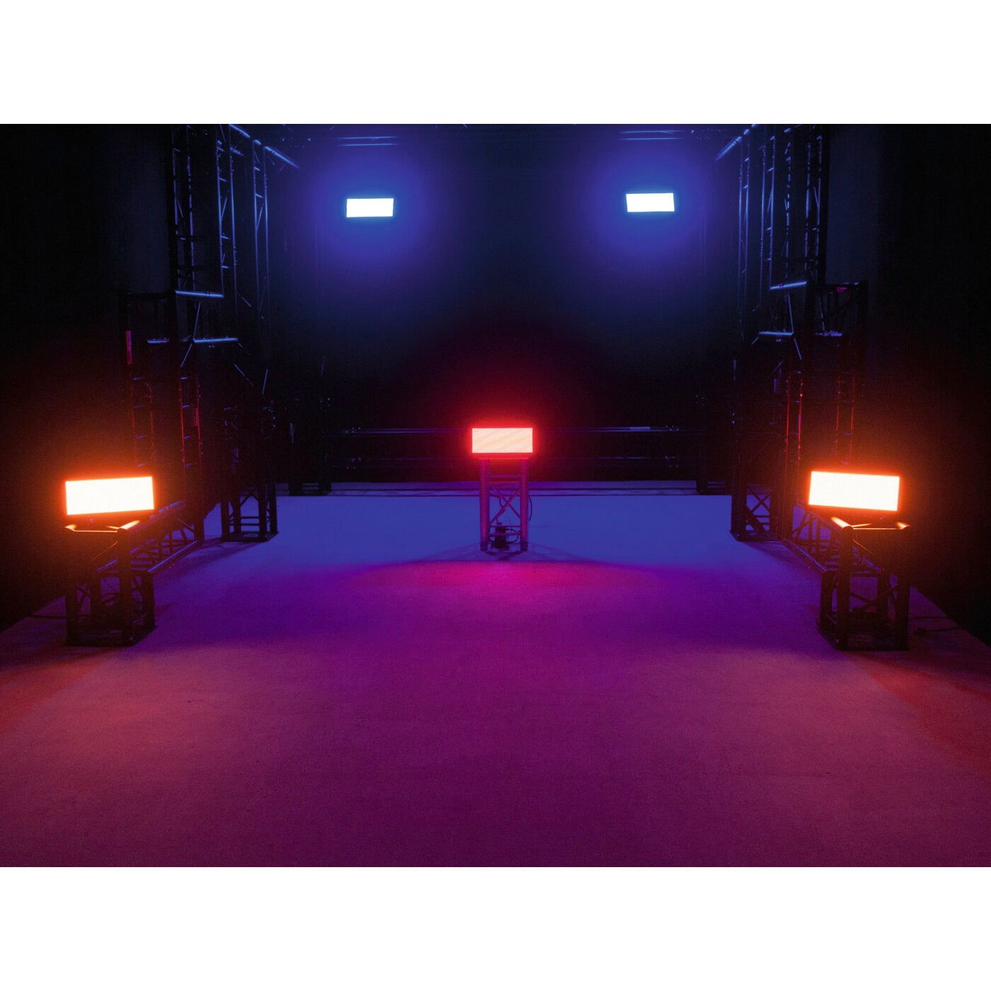 Eurolite LED Strobe SMD PRO 864 DMX RGB 3-in-1 LED lichteffect