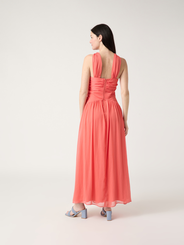 Robe longue drapée
