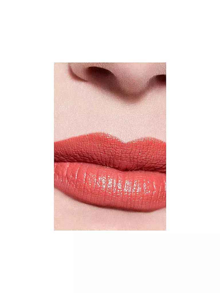 CHANEL FARBINTENSIVER LIPPENSTIFT. KONZENTRIERTE LEUCHTKRAFT UND PFLEGE. NACHFÜLLBAR 2G orange