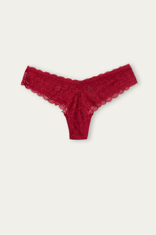 Calcinha brasileira de renda estilo anos 80