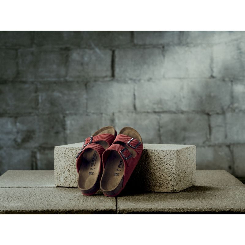 Arizona Suede Embossed - Sandales