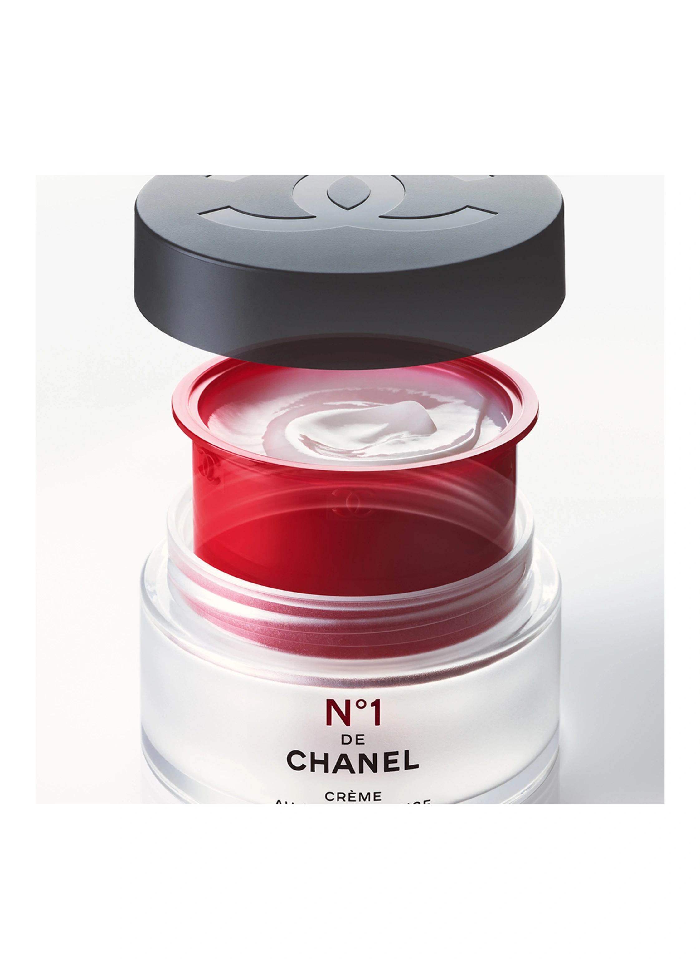 CHANEL N°1 DE CHANEL CREME MIT ROTER KAMELIE