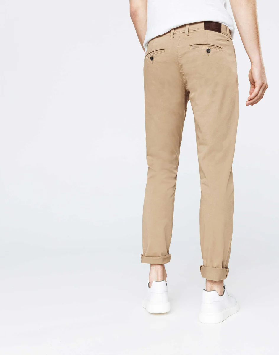 Chino casual beige sable