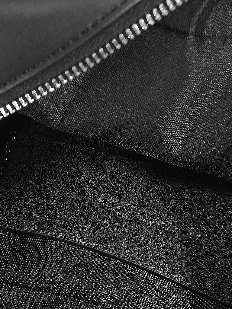 CALVIN KLEIN Tasche - Minibag CK MUST schwarz