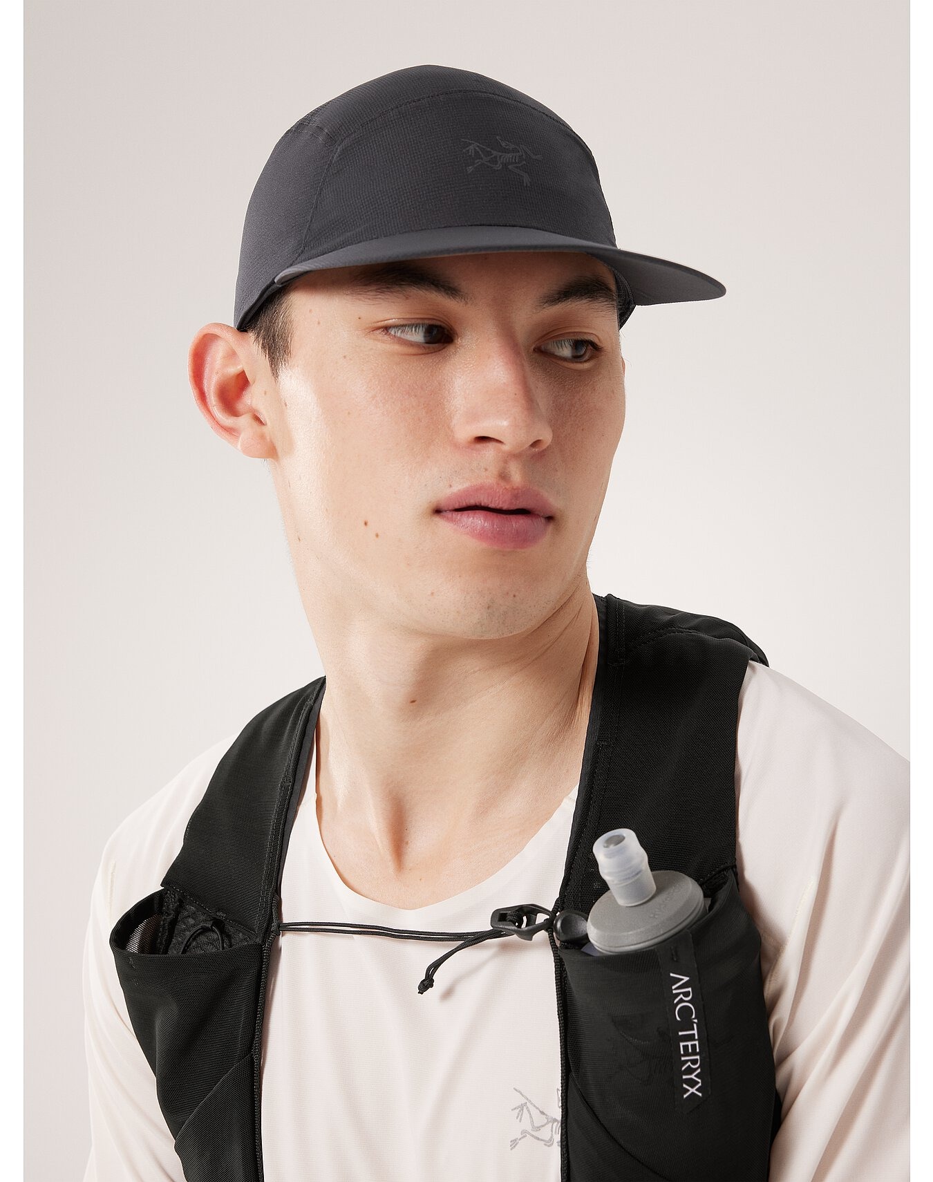 Norvan Regular Brim Hat Black