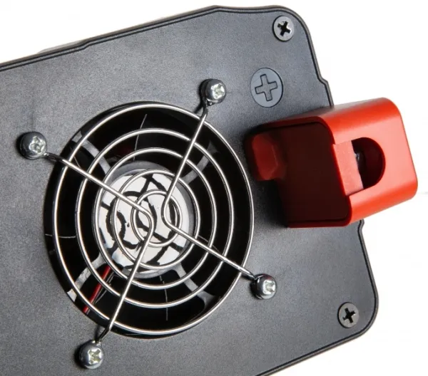 Technaxx TE22 - DC til AC inverter