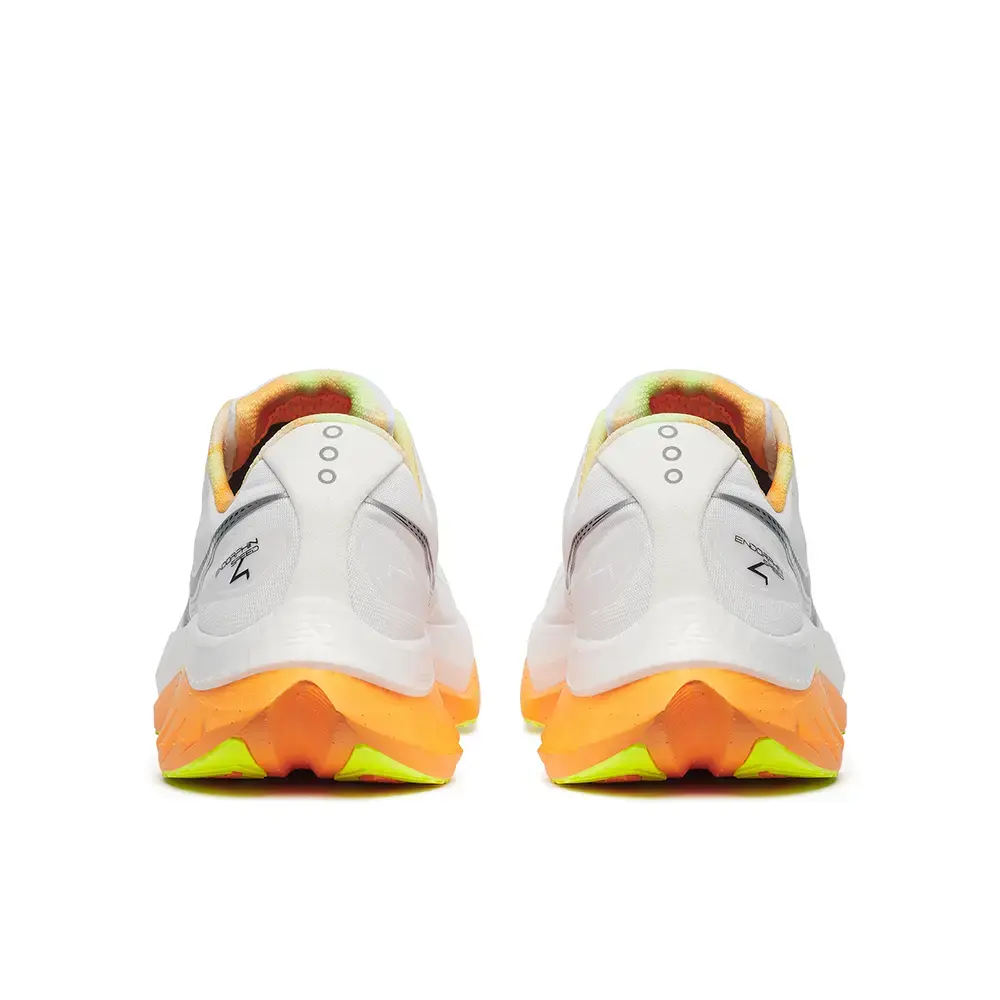 Saucony Endorphin Speed 4 Hardloopschoenen Wit/Oranje Heren