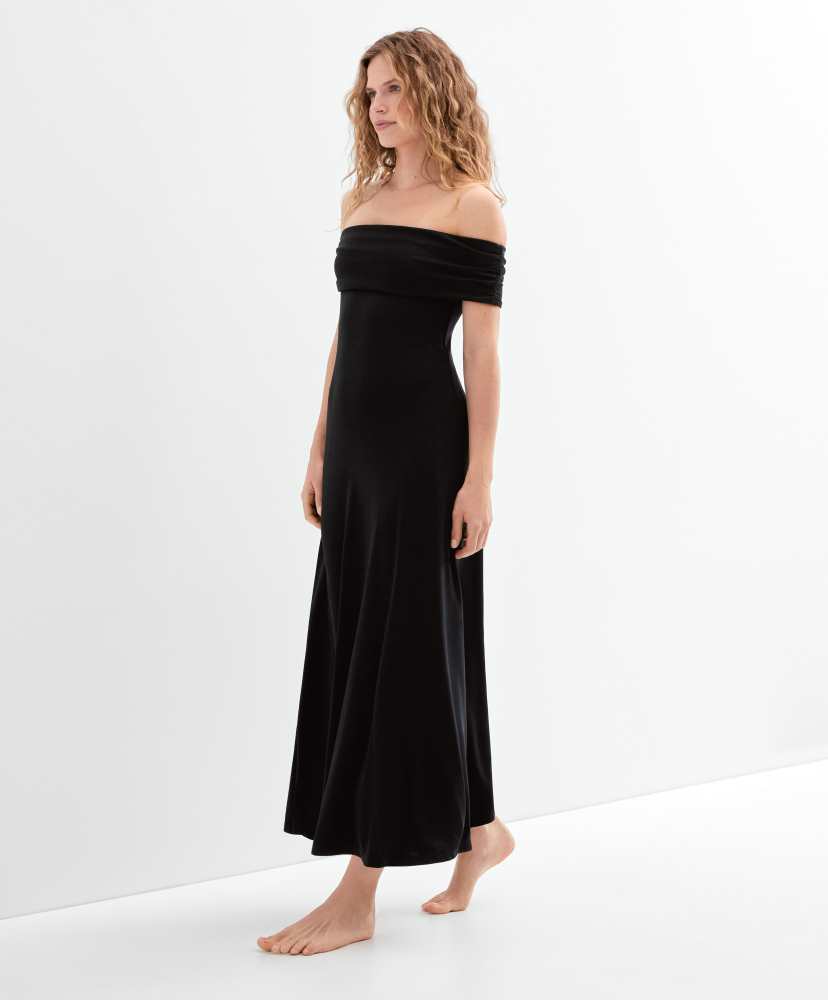 Vestido ombro a ombro