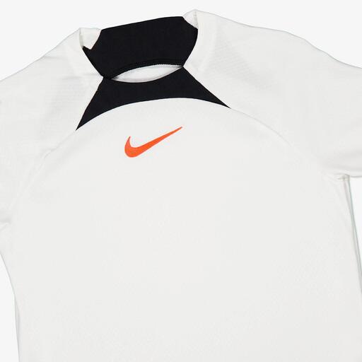 Academia Nike