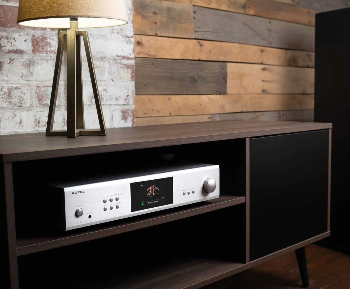 Rotel S14 Silver Amplis hi-fi stéréo