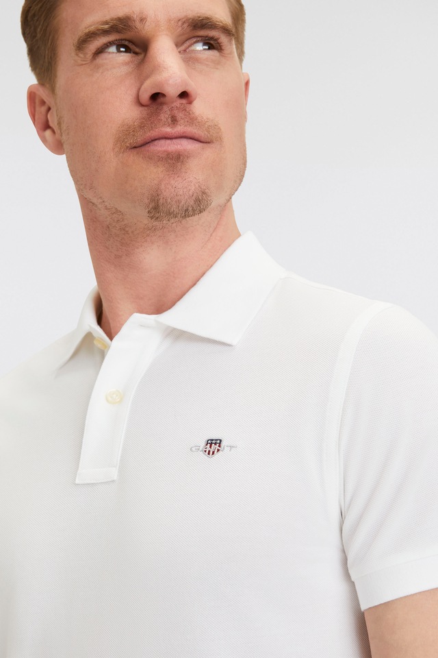Gant Poloshirt »REG SHIELD SS PIQUE POLO« mit Logo und Flachstrickkragen 100% Baumwolle Pique