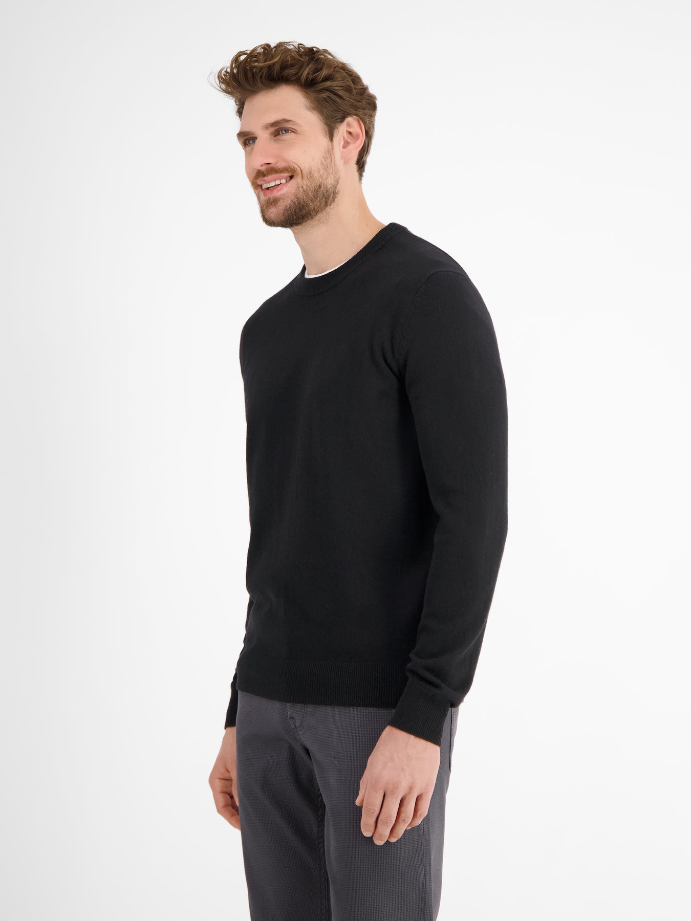 Strickpullover in weicher Schurwollqualität mit Kaschmiranteil