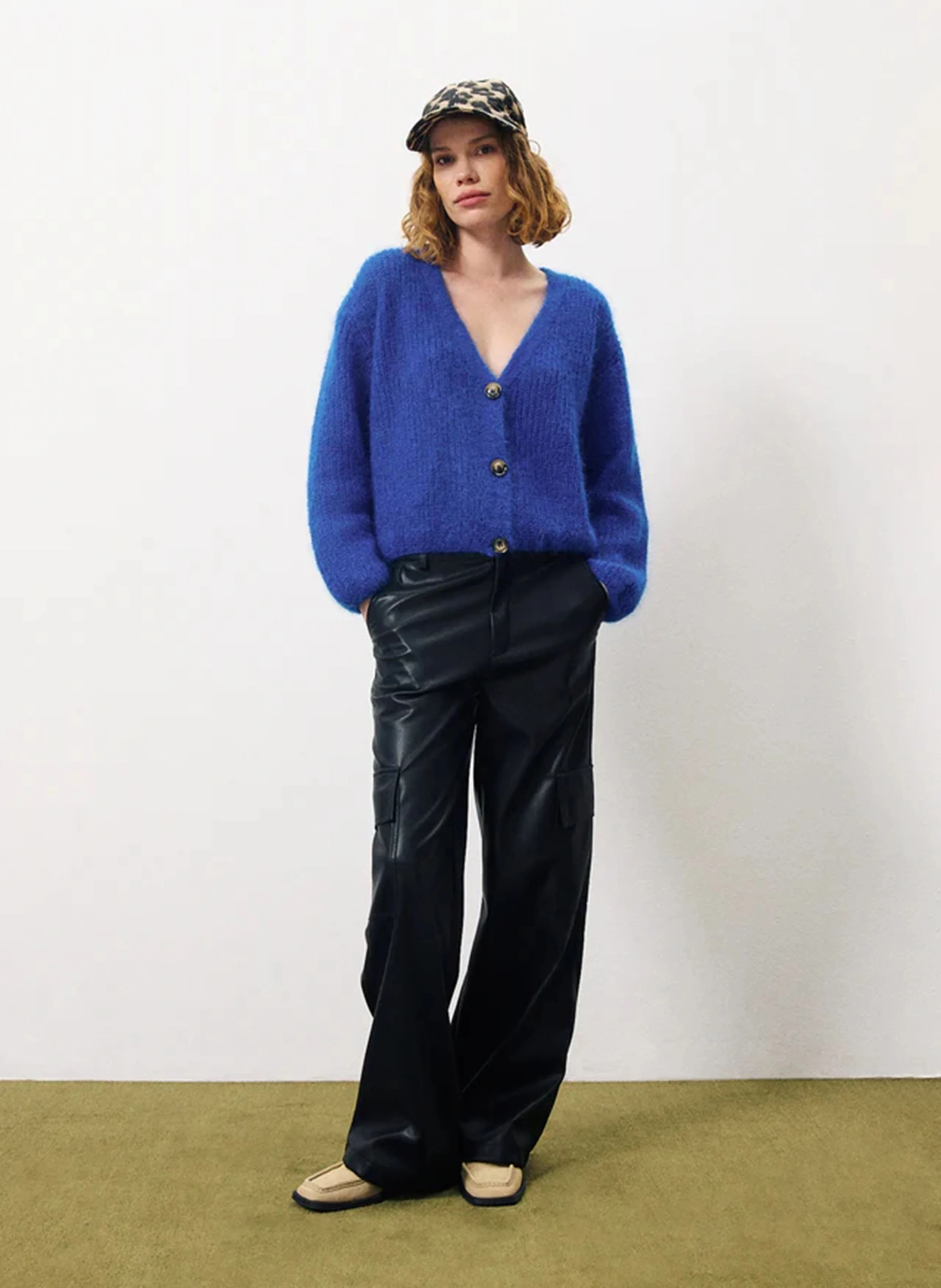 ENORAH - Gilet col V en laine mélangée | Bleu