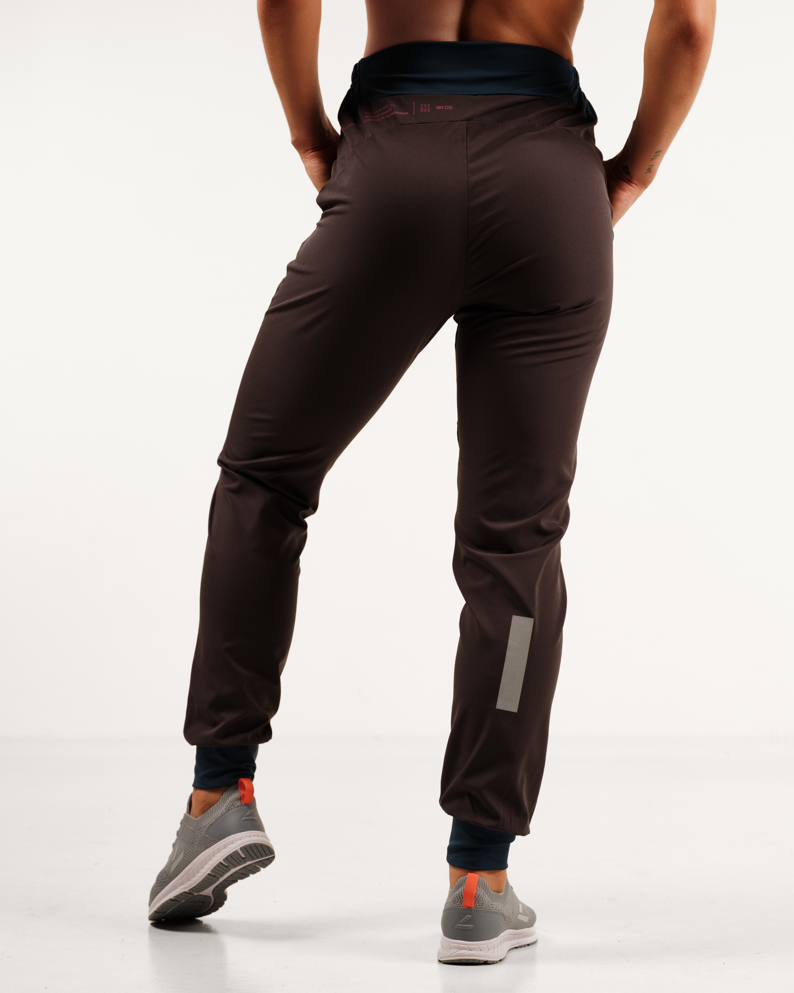 LEVITY Future Trail Pants Dark Steel