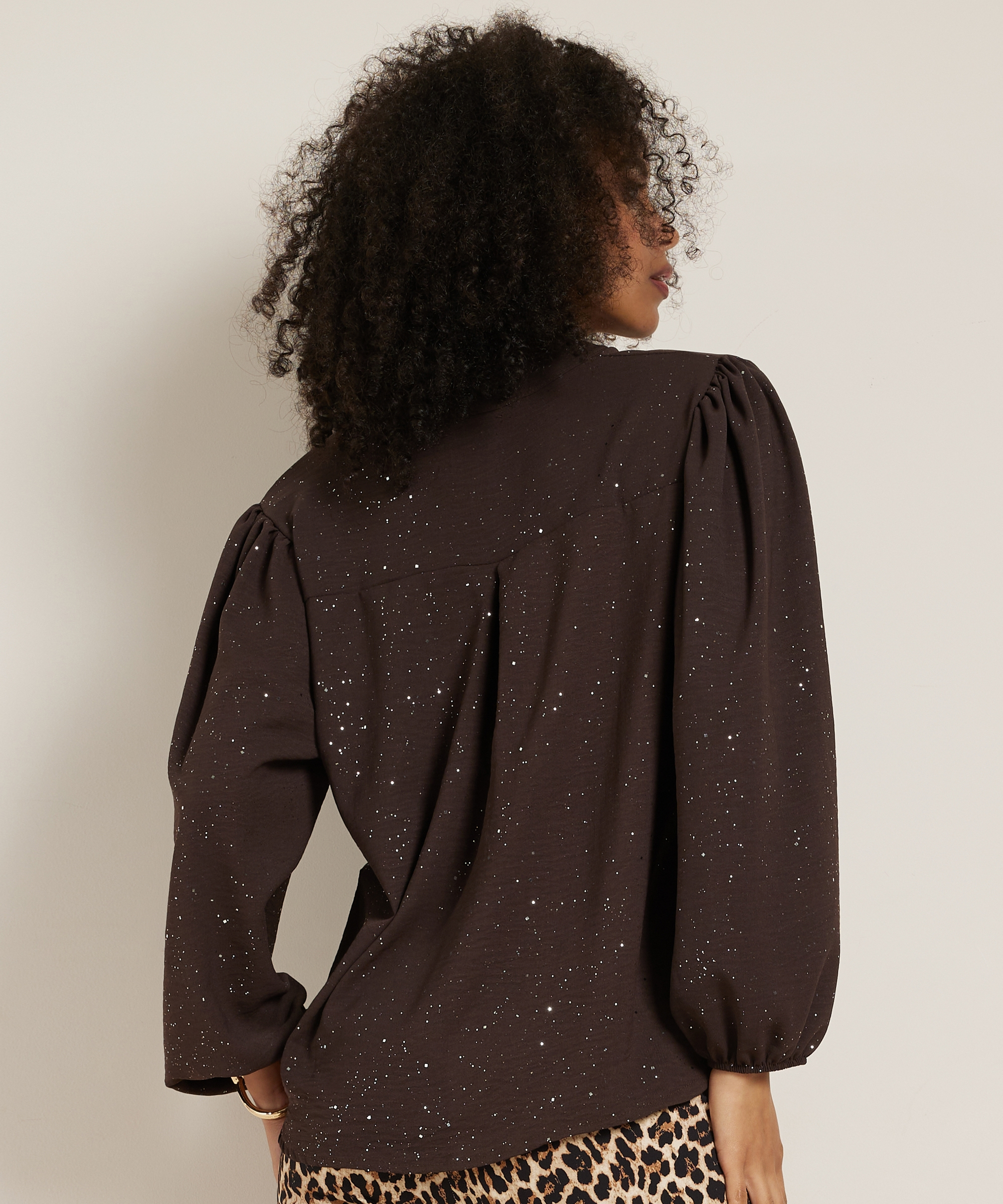 glitter top met v-hals