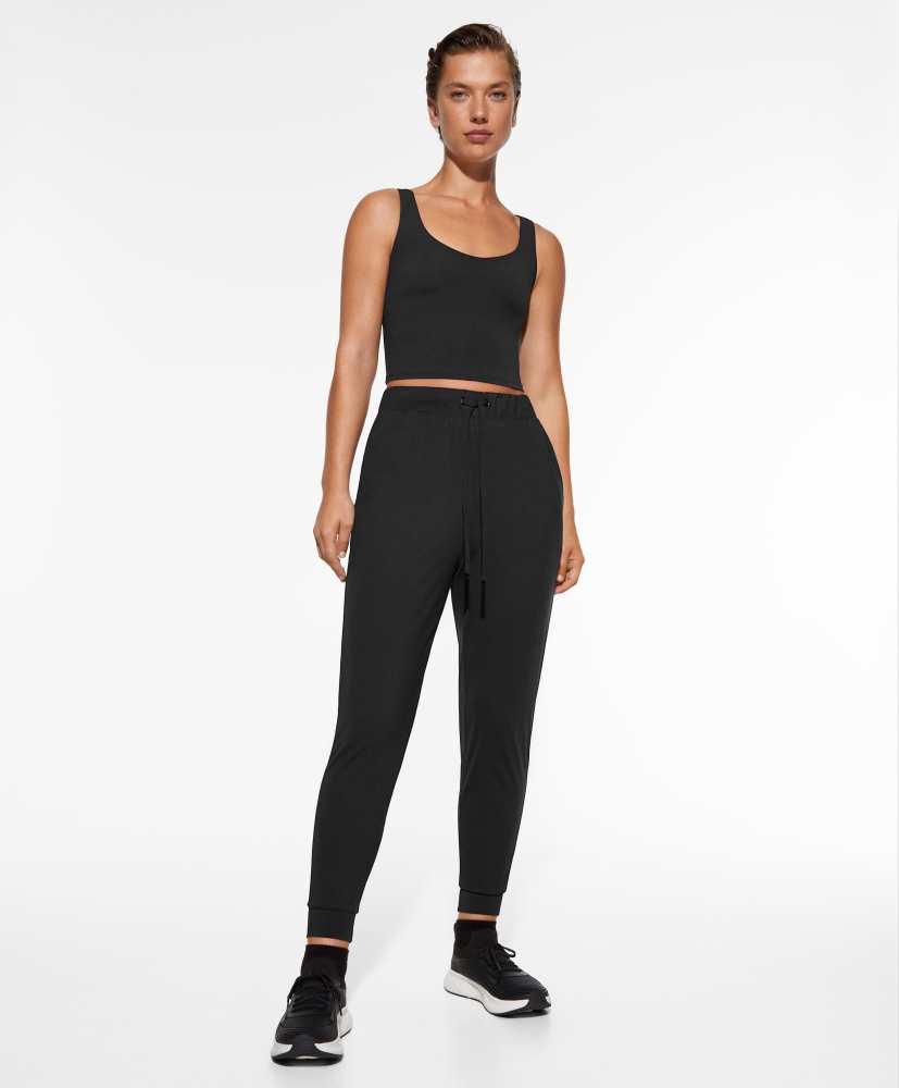 Calça jogger clássica de toque leve