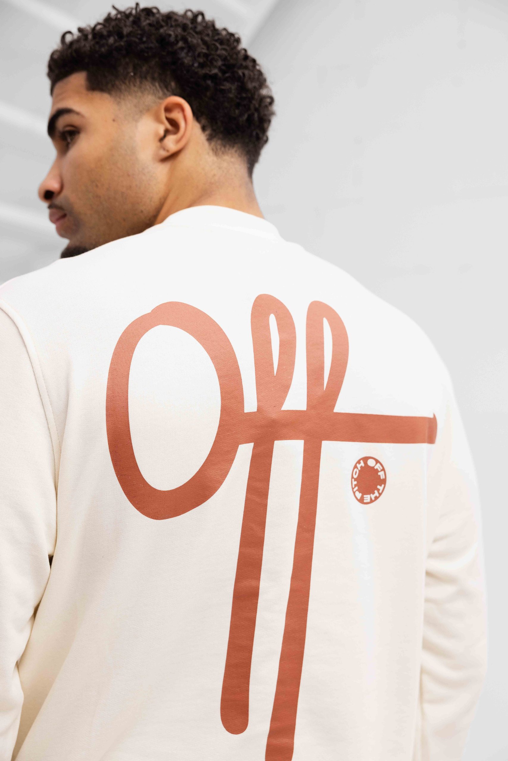 Off The Pitch Full Stop Crewneck Heren Gebroken Wit
