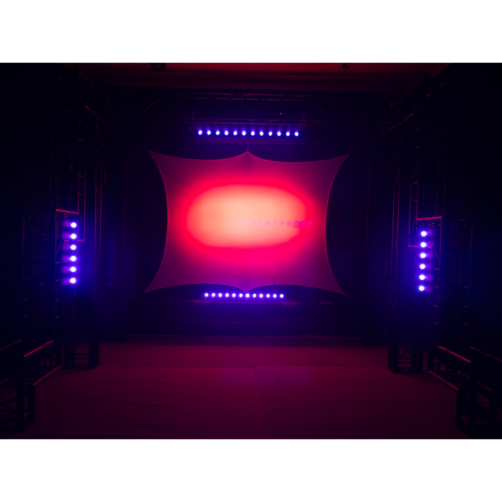 Eurolite LED BAR-12 QCL RGBW Bar