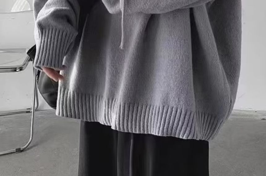 GRAYCIOUS - Halfgeknoopte effen gebreide hoodie