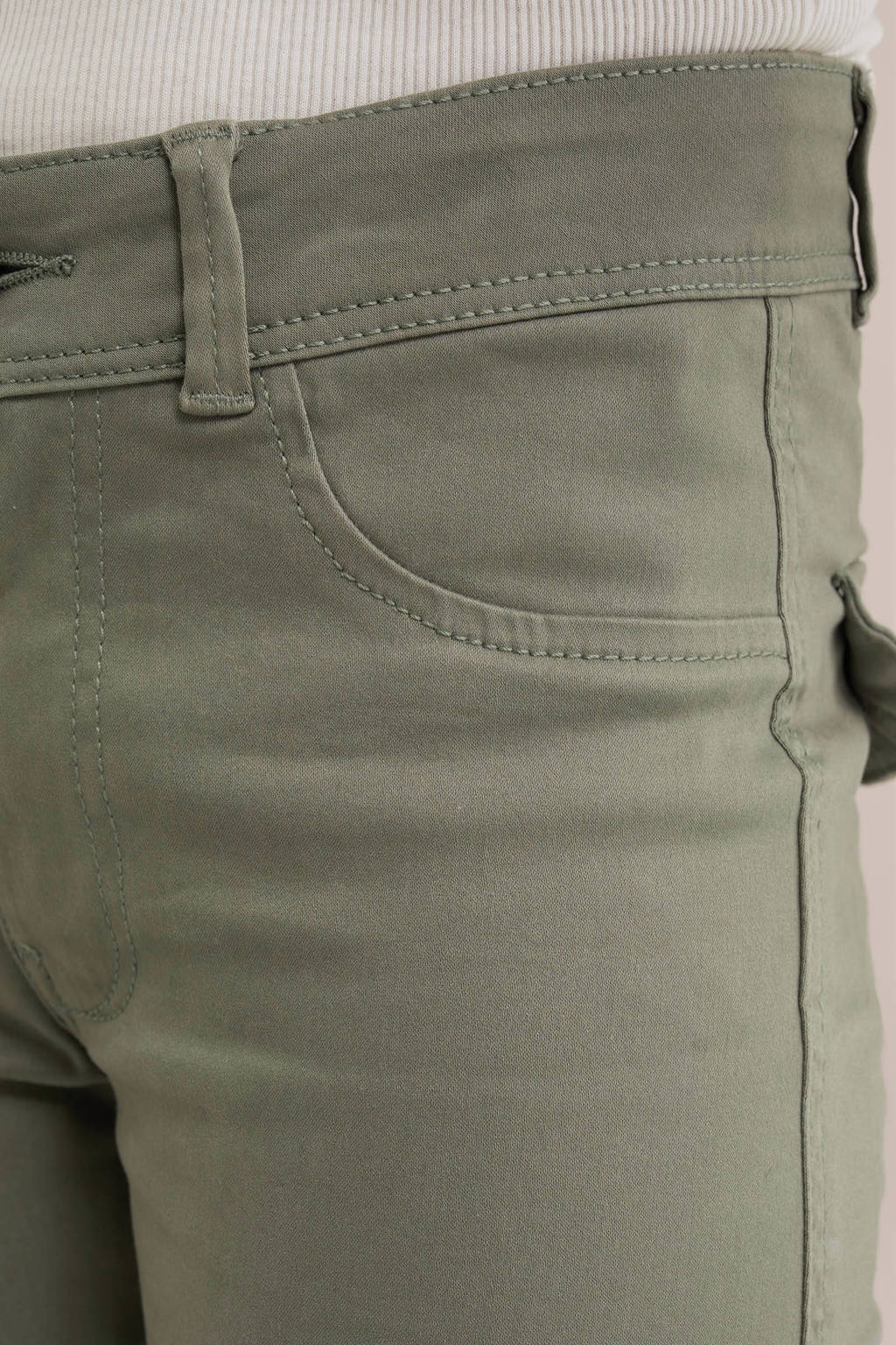WE Fashion super skinny cargobroek zachtgroen