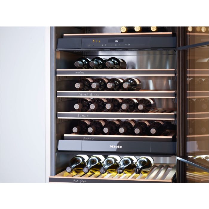 Miele Unterbau-Weintemperierschrank KWT 6322 UG