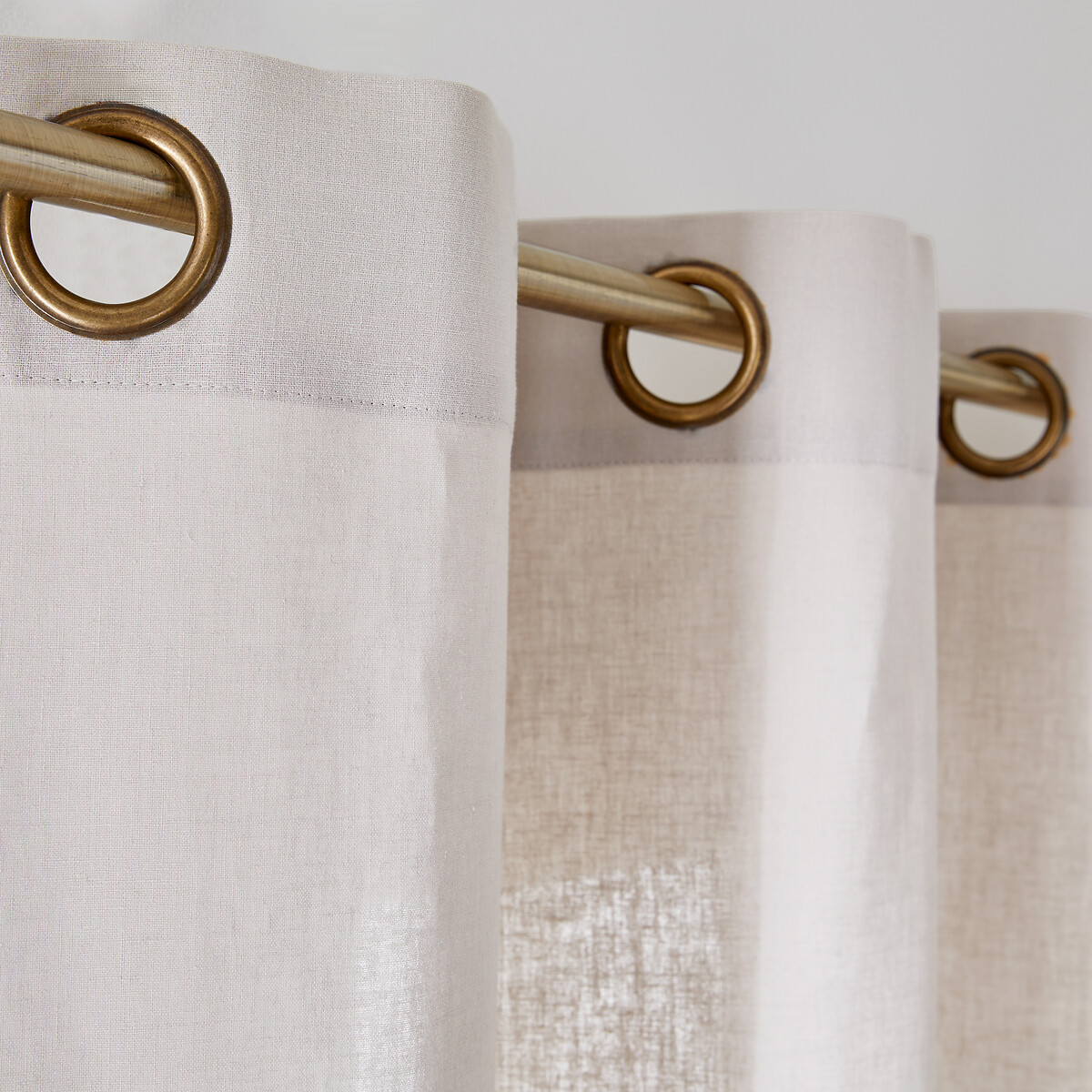 LA REDOUTE INTERIEURS<br>Cortina de meio linho com ilhós, Lincot