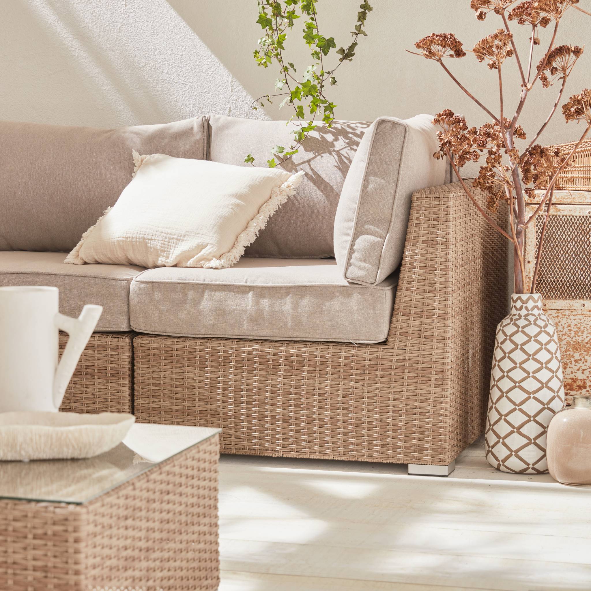 sweeek - Hoek loungeset 5 plaatsen, rond wicker