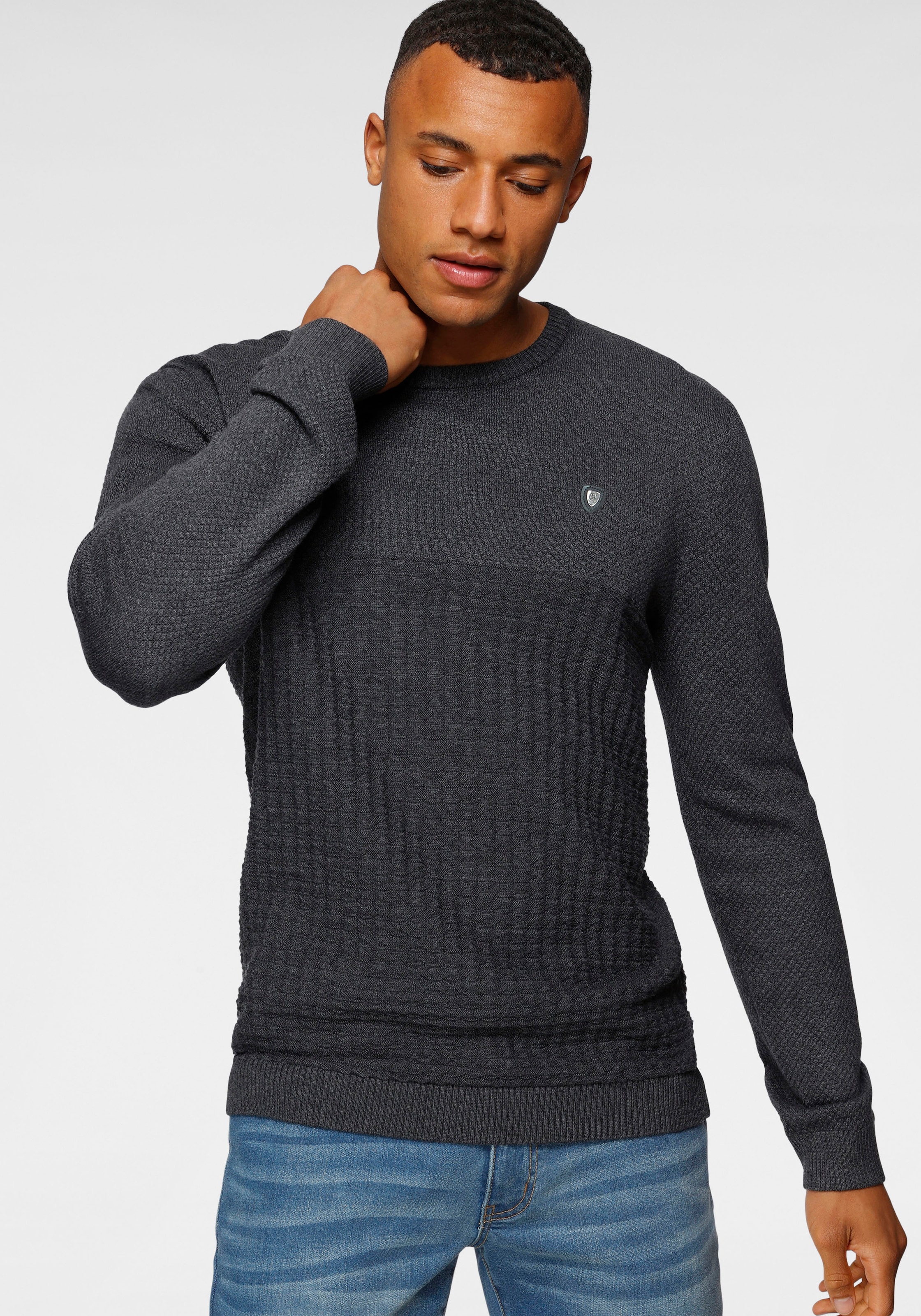 Bruno Banani Strickpullover , mit modischer Struktur