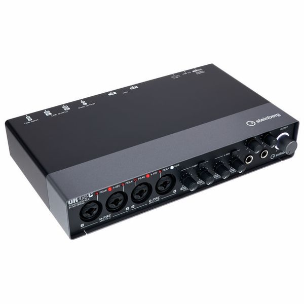 Steinberg UR44C