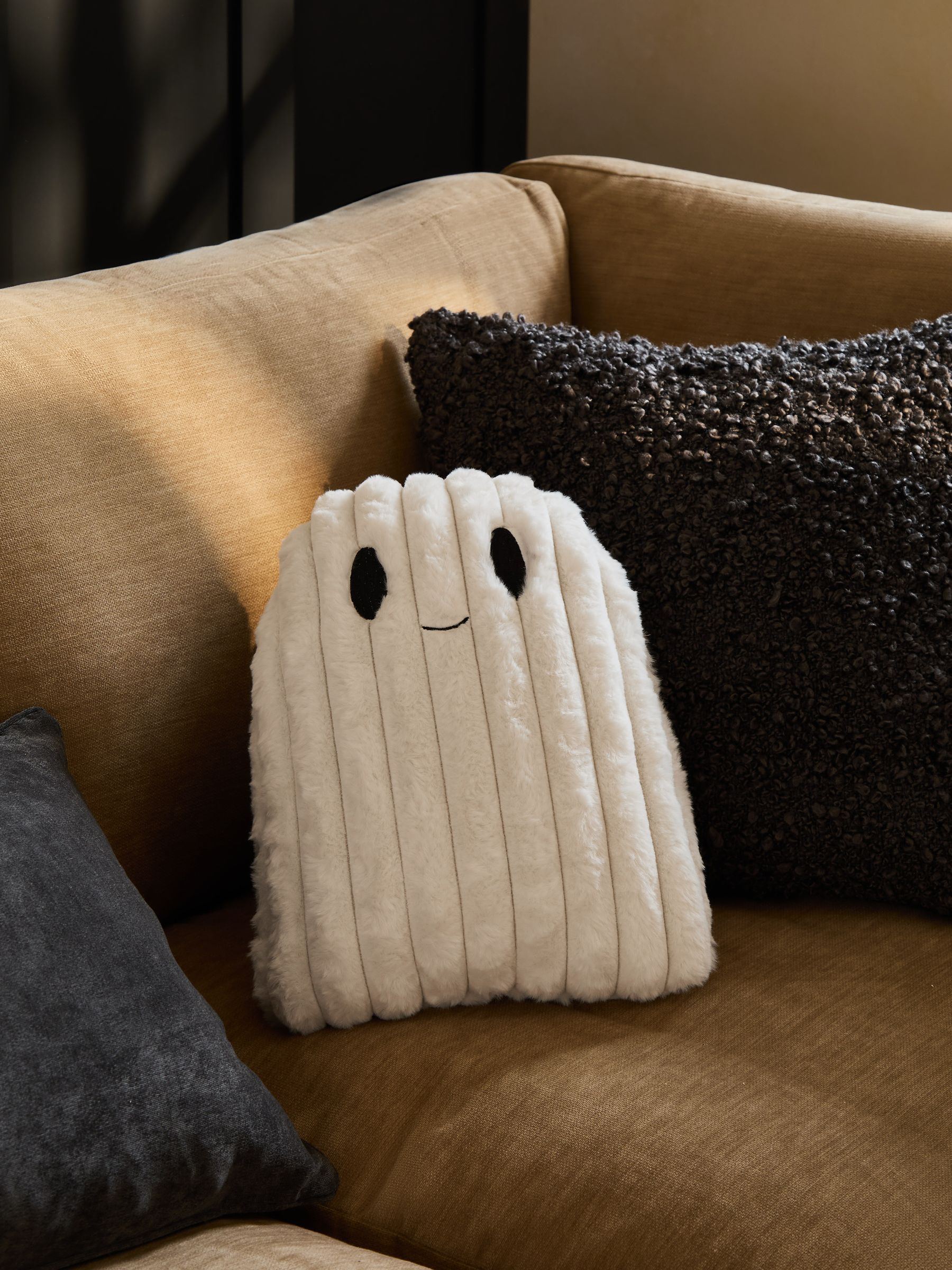 3D imitatiebont Ghost Kussentje