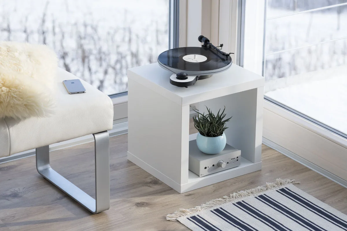 Pro-Ject Acryl It E Plateaux et couvres-plateaux
