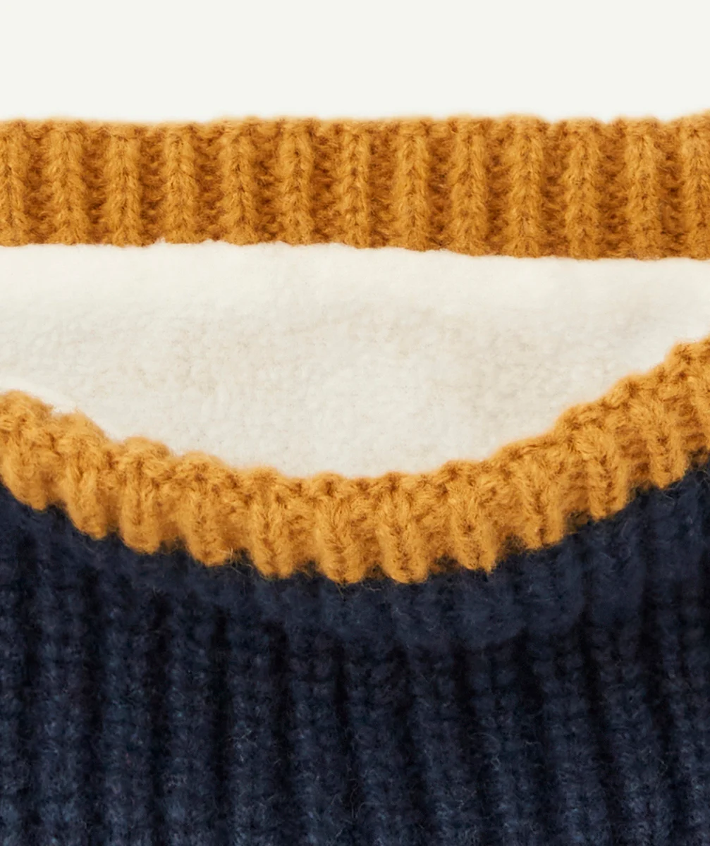 SET TRICOT GARÇON EN FIBRES RECYCLÉES BLEU FONCÉ ET OCRE
