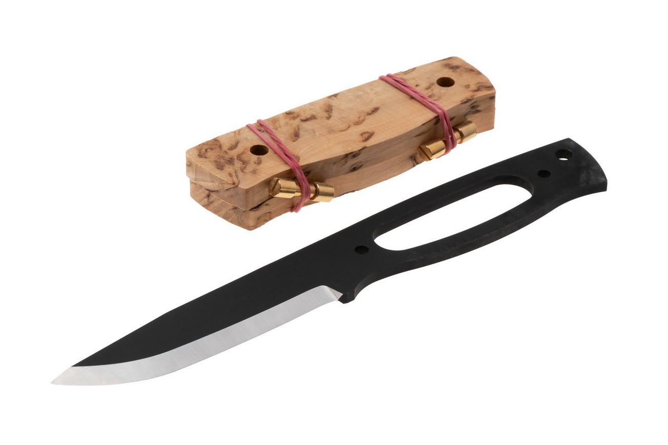 Nordic Knife Design Forester 100 CB 5001, Black Stainless Sandvik 12C27, Curly Birch, Brass Hardware, vaststaand mes, bouwpakket
