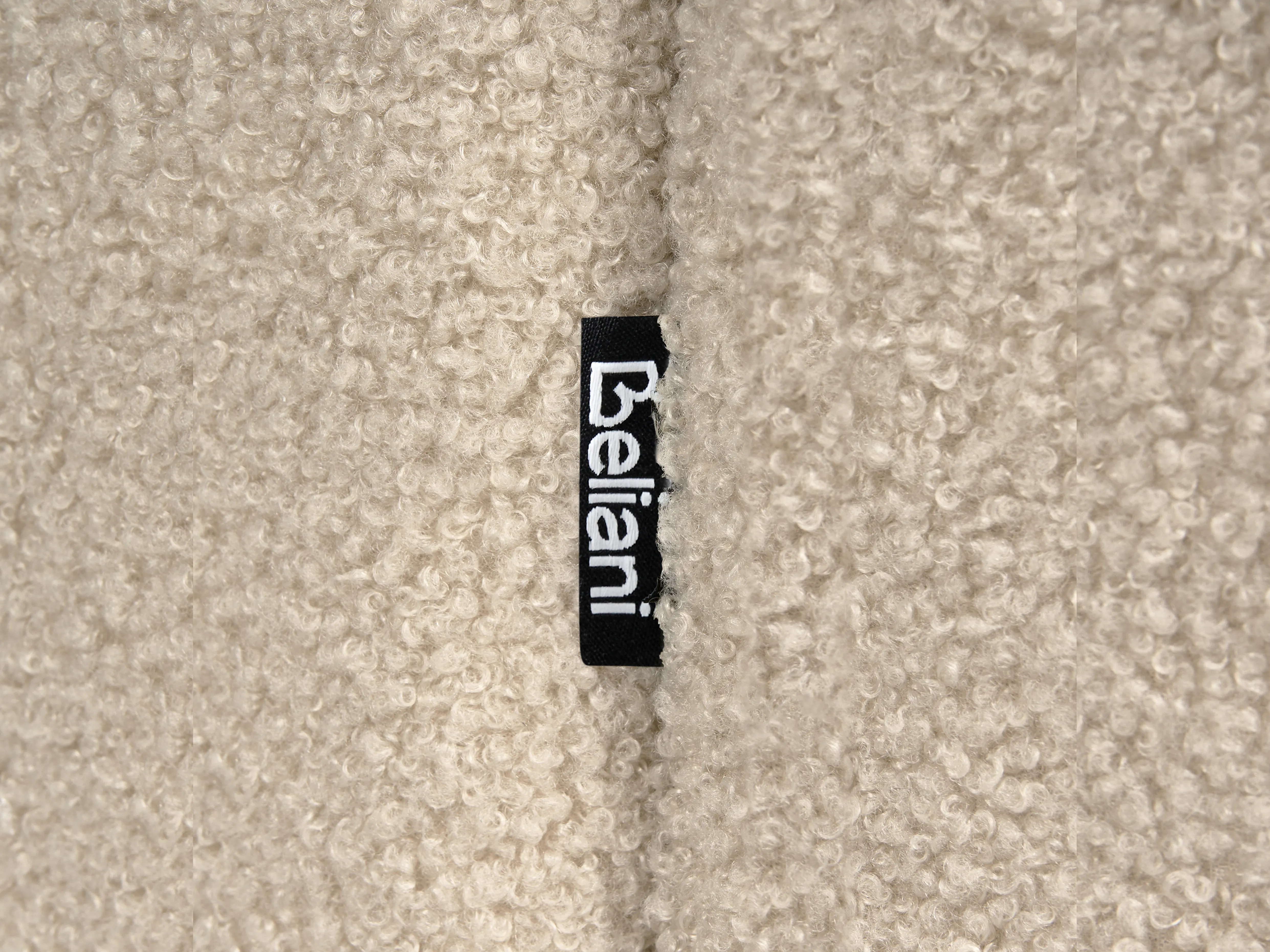 Bank 2-zits KJAER Bouclé Lichtbeige
