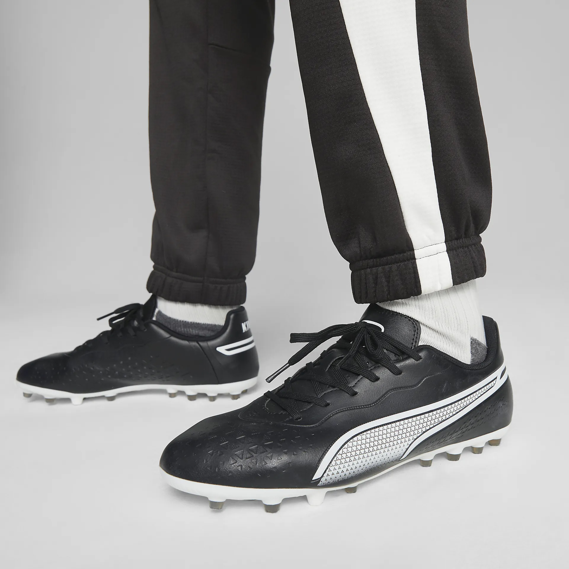 King Match MG Puma Black/Puma White