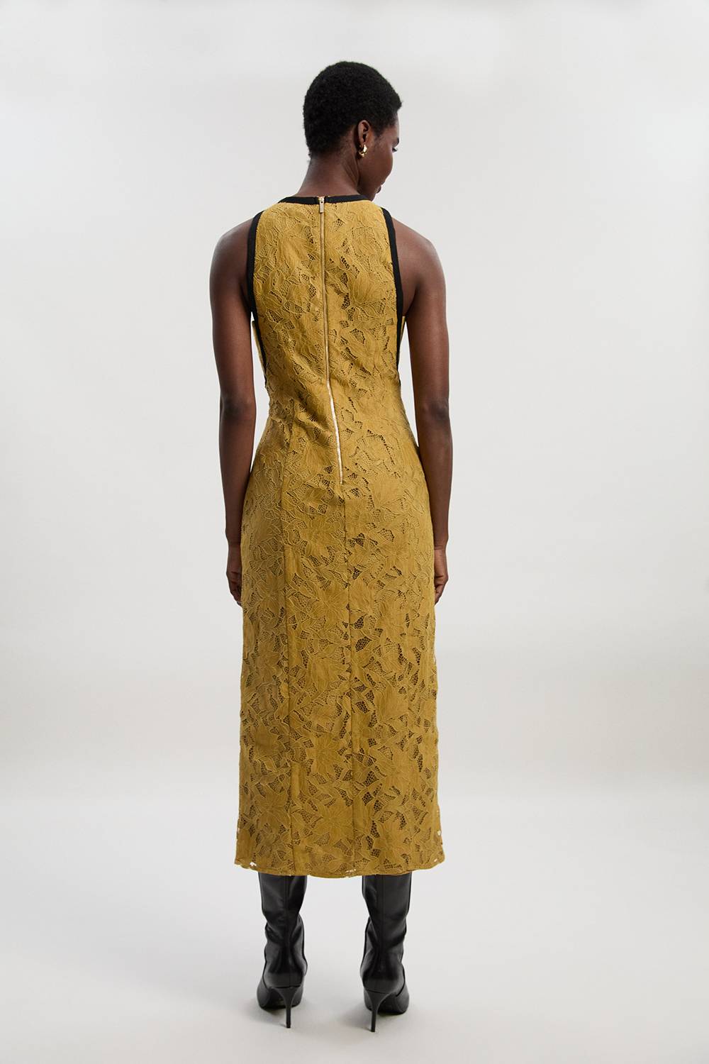 KarenMillen Robe maxi en dentelle avec passepoil noir tissé