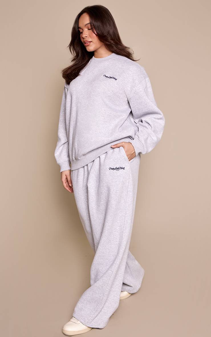 Gris Sweat-shirt Pretty Little Thing Grande Taille