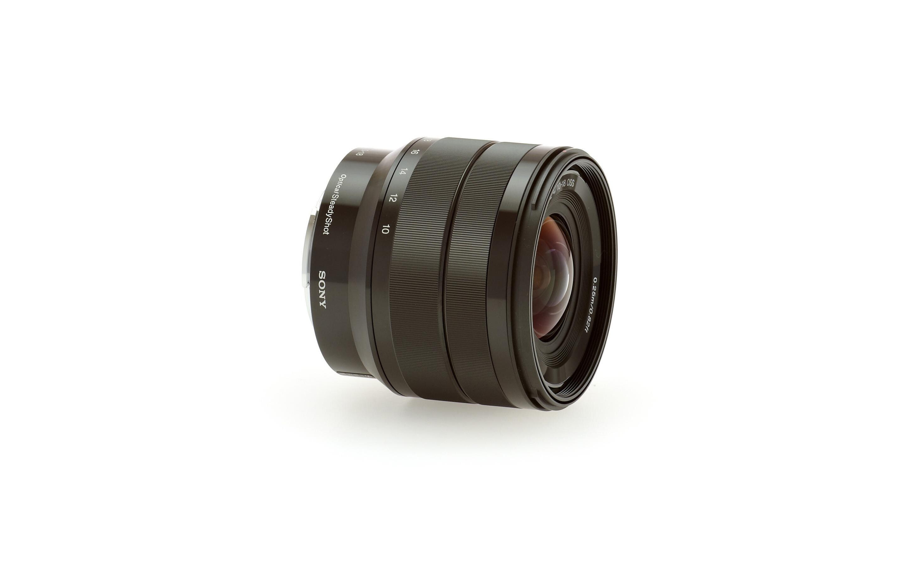 Zoomobjektiv E 10-18mm F/4 OSS Sony E-Mount<br>Zoomobjektiv mit scharfen, verwacklungsfreien Bildern