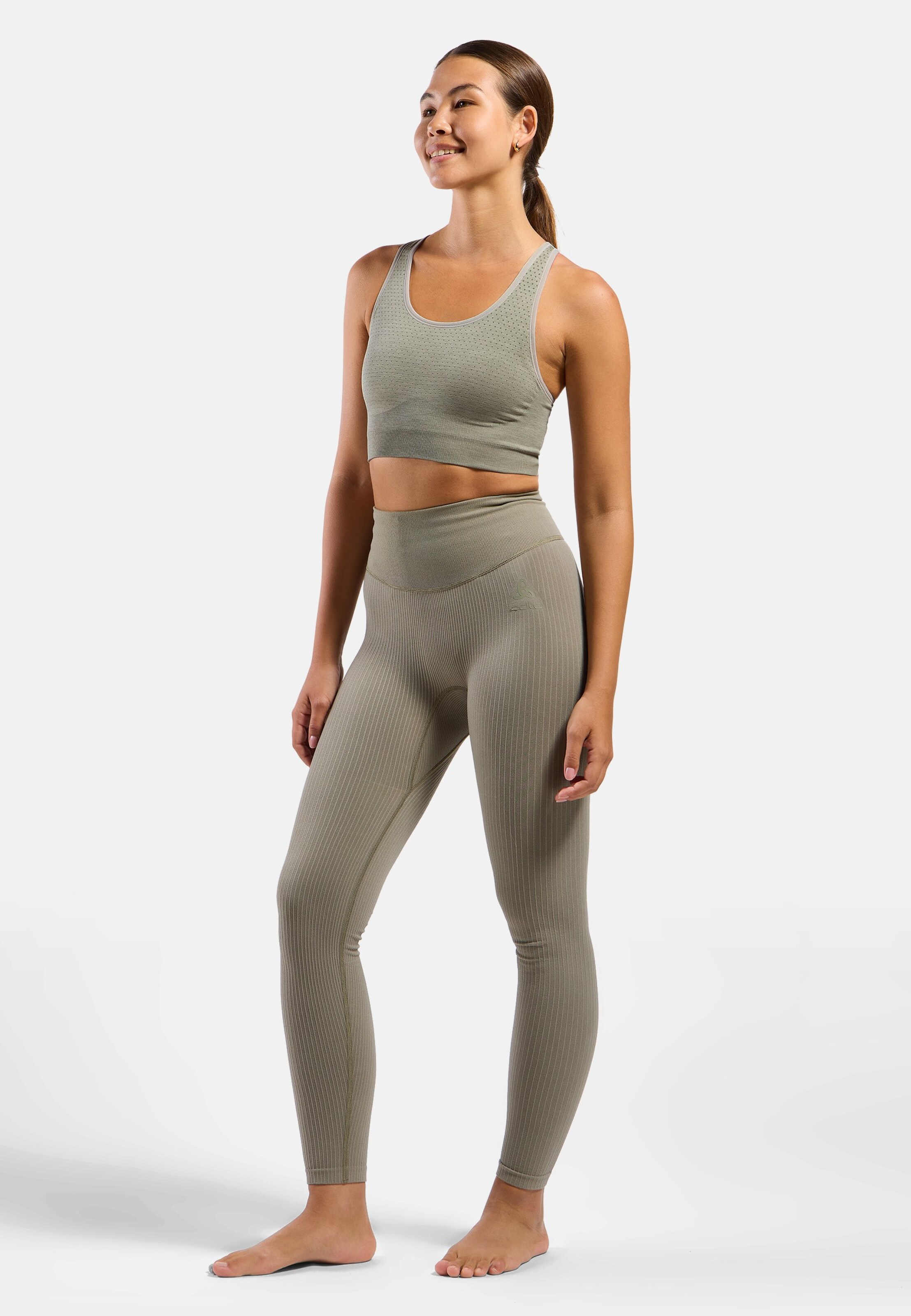 Seamless Sport-BH mit mittlerem Halt in vetiver melange