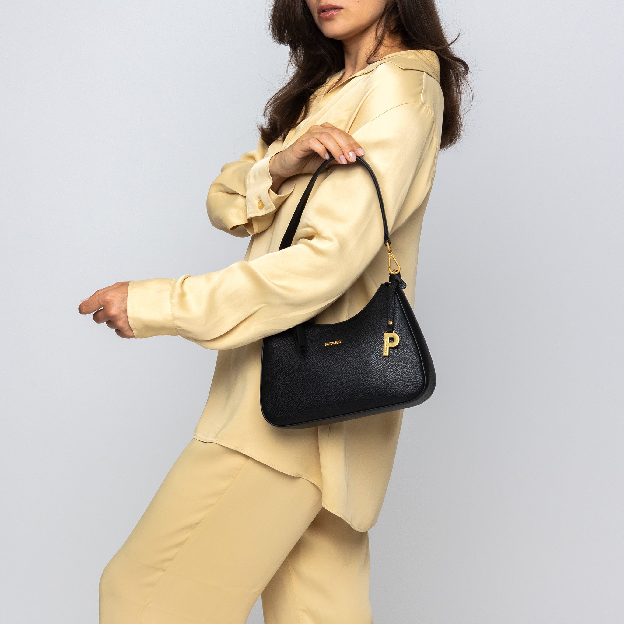 Shoulder bag Apero R366